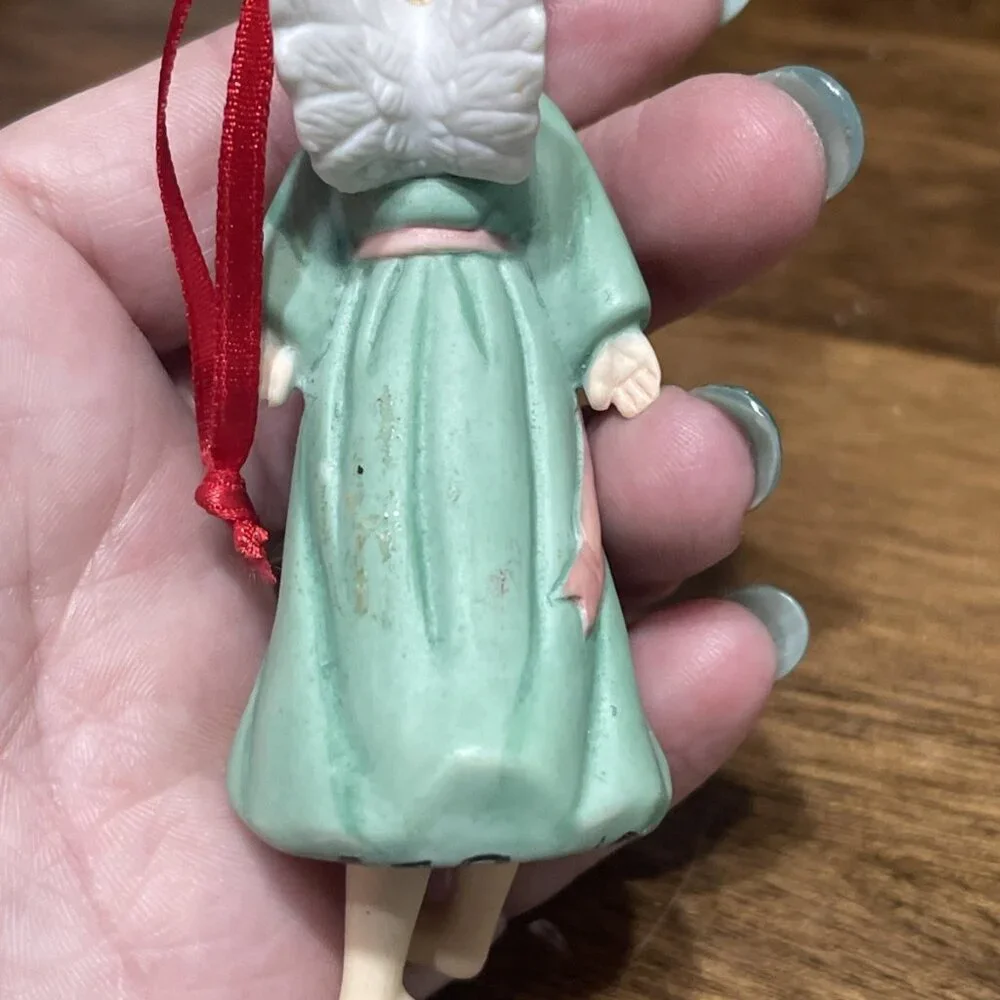 4 Bell‎ Shaped Christmas Ornaments Dangling Legs Santa, Cow,Angel, Snowman READ
